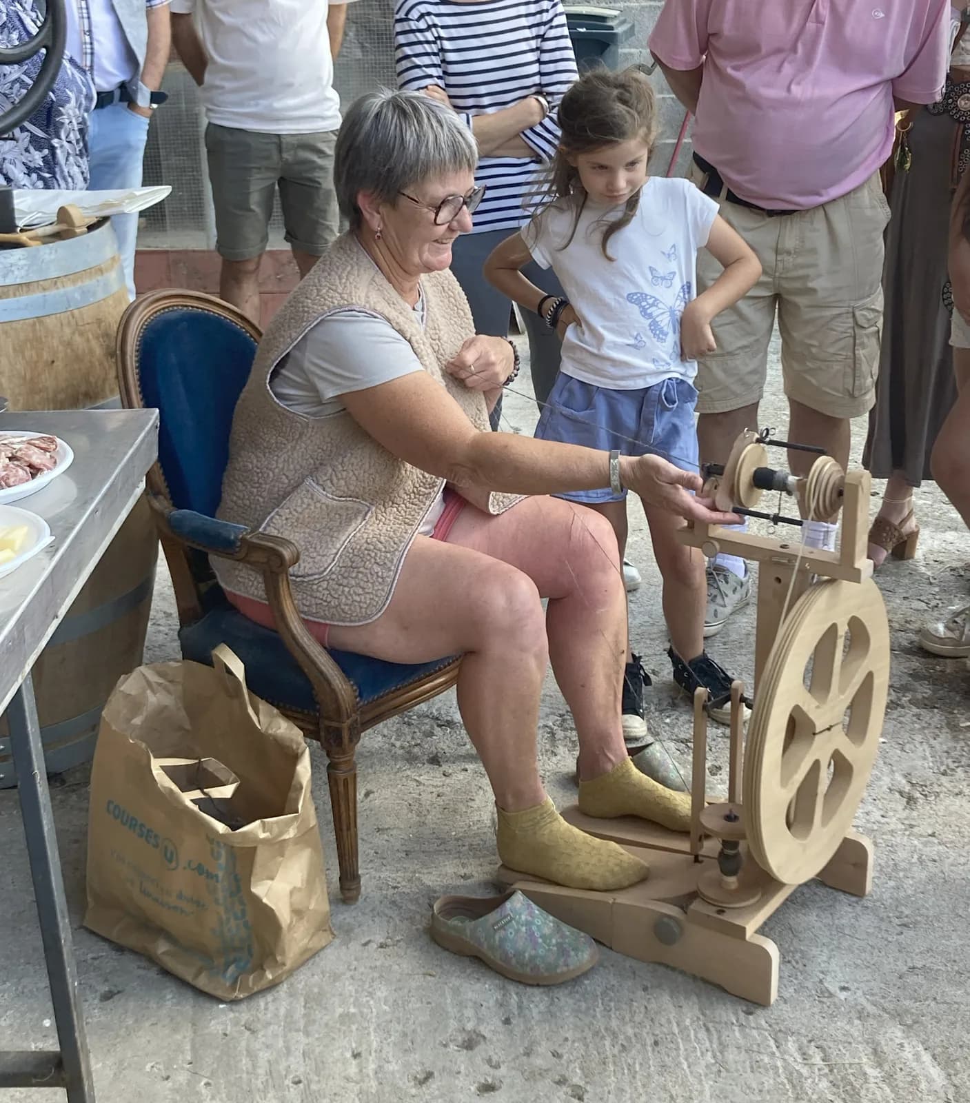 Image 3 : Ici, nos savoir-faire - Visite le Clos des Alpagas background