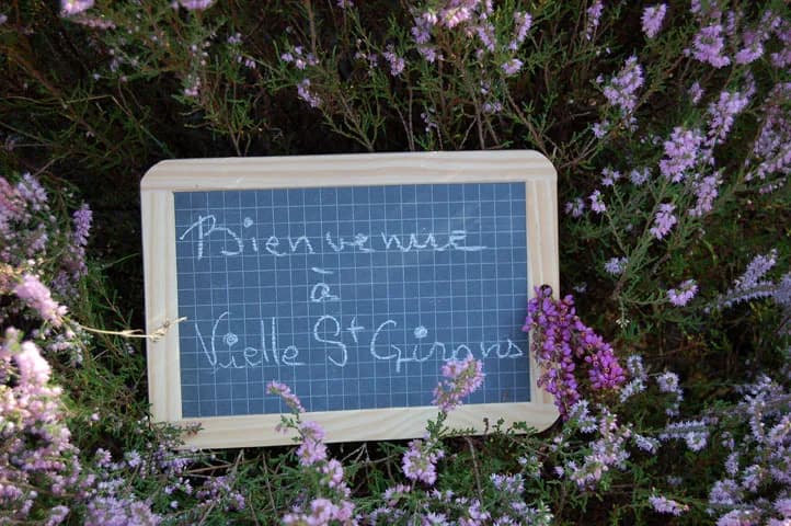 Image 2 : Fête alsacienne background
