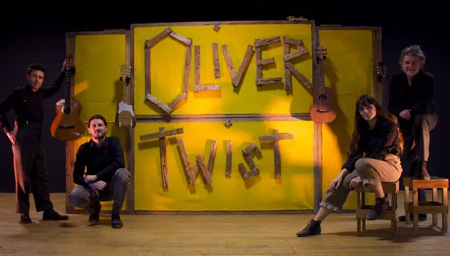Image 1 : Oliver twist - Cie La boîte à jouer avec l'Ecole de musique du Pays Grenadois background