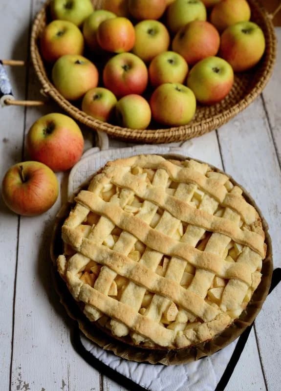 Image 1 : Atelier cuisine - La tarte aux pommes de Bernadette background