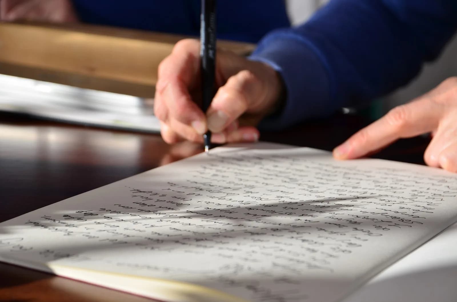 Image 1 : Atelier d'écriture background