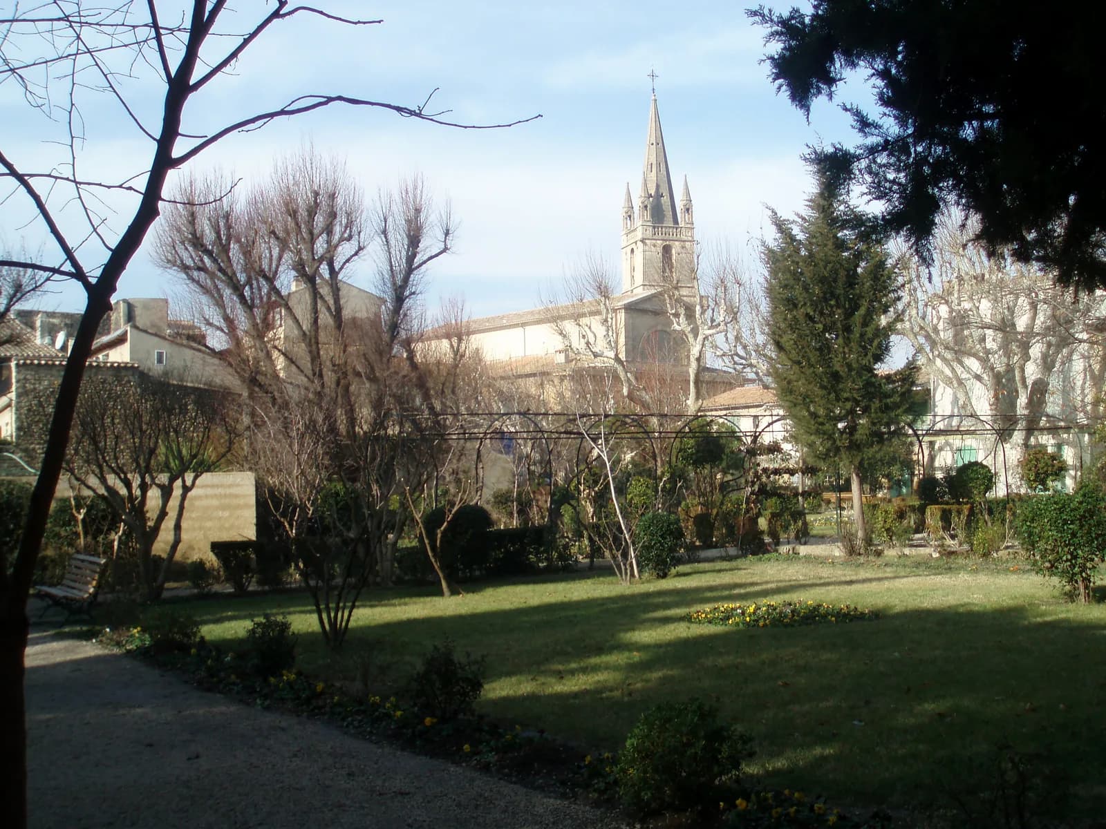 Image 3 : Visite commentée de l'église Saint-Maurice de Pélissanne background
