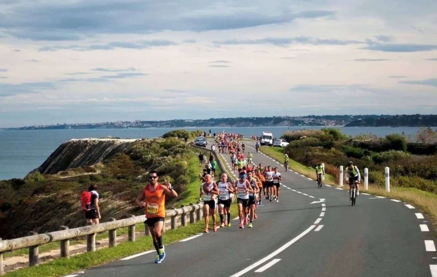 Image 1 : Semi-marathon Donibane Lohizune - Hondarribia Lasterketa background