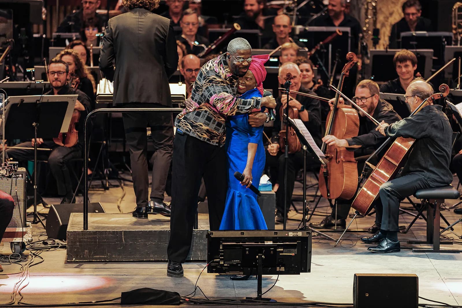 Image 3 : Angélique Kidjo & l'Orchestre national Bordeaux Aquitaine "Symphonie africaine" background