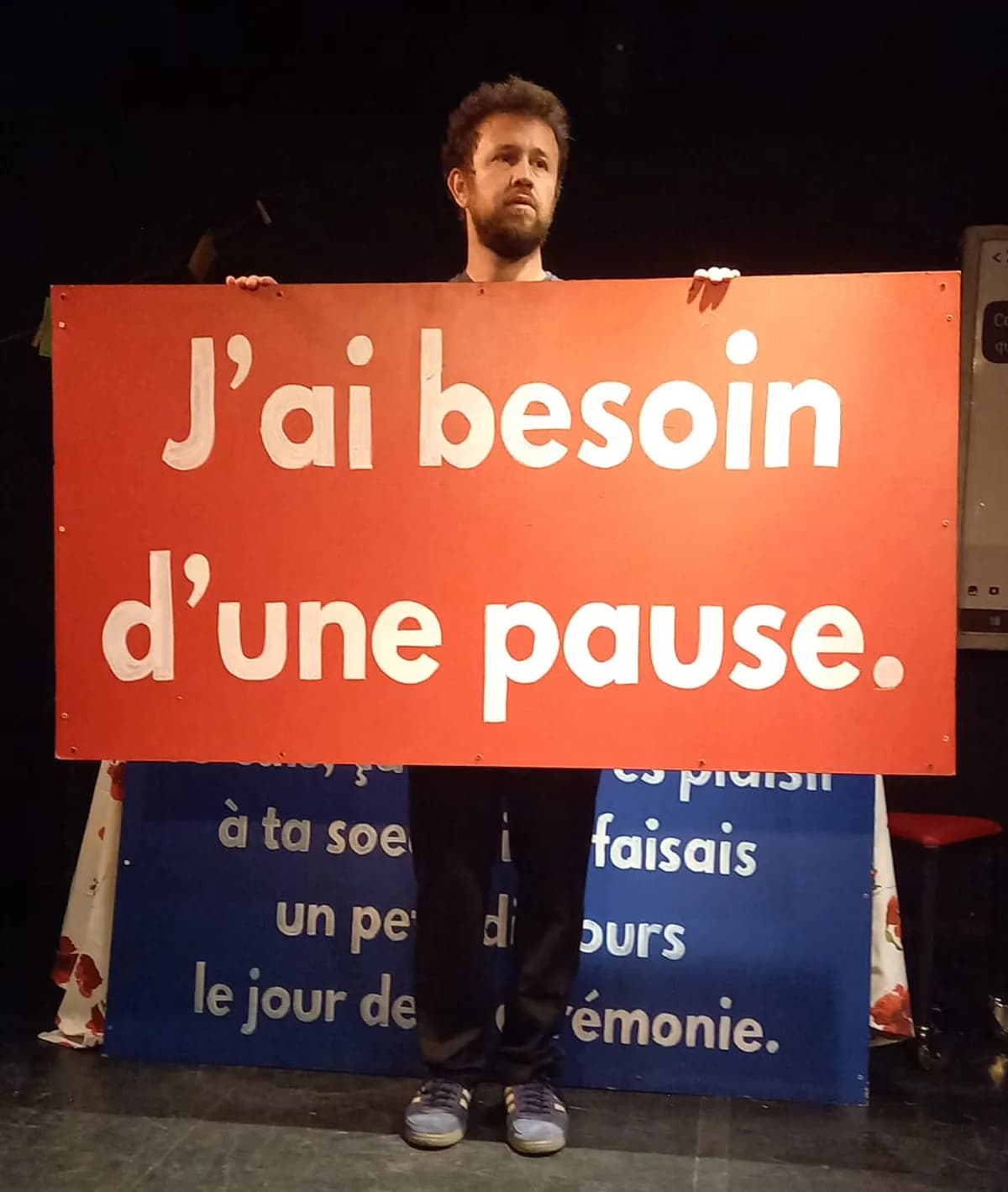 Image 1 : Le Discours background