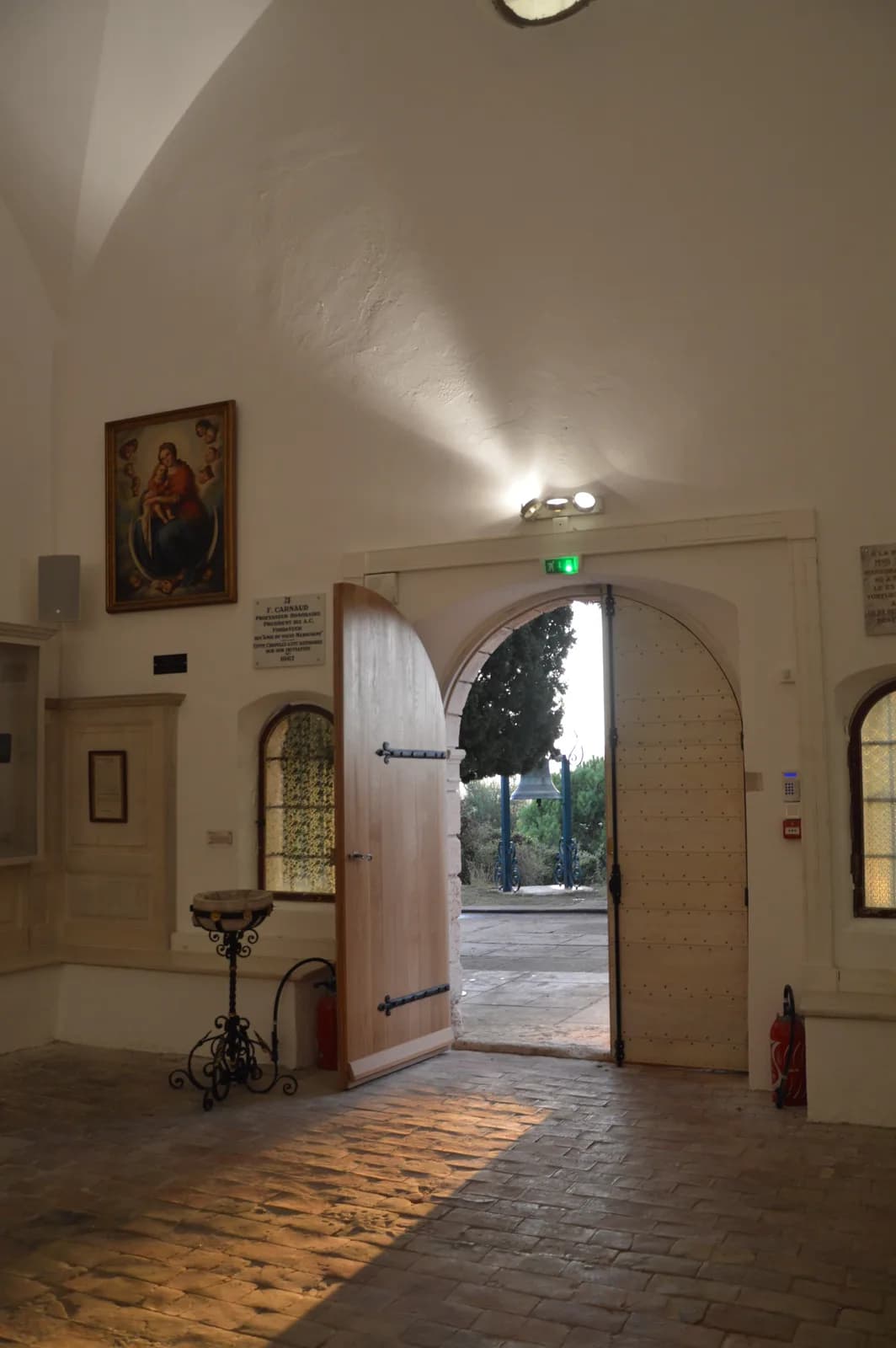 Image 2 : Escales automnales : Sur les traces du patrimoine, à la découverte de la chapelle Notre-Dame de Pitié background