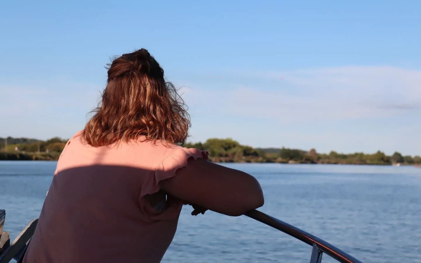 Image 3 : Balade en bateau sur l'Adour avec Baiona Marine background