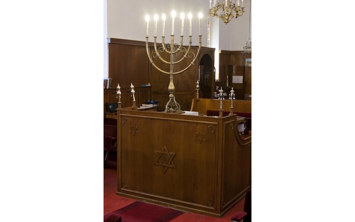 Image 1 : Patrimoines et moi : La synagogue de Pau background