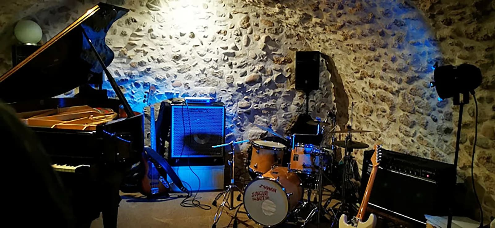 Image 2 : Sudameris for ever (jazz) background
